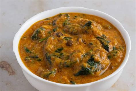  Miyan Taushe! A Creamy Spinach and Groundnut Stew From Jos That Will Tantalize Your Taste Buds!