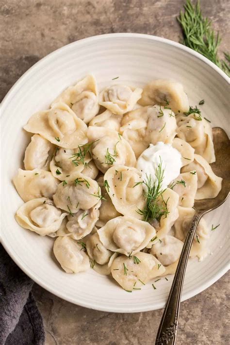  Pelmeni: ความหอมกรุ่นของเนื้อสัตว์ที่อัดแน่นและความนุ่มละมุนของแป้งรัสเซีย!